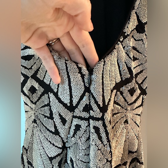 Dress the Population sequinned pattern bodycon dress with scoop back size Xs - Picture 6 of 9